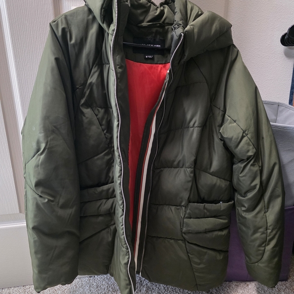 Marc New York Jackets & Blazers - Andrew Marc Olive Green Hooded Puffer Jacket